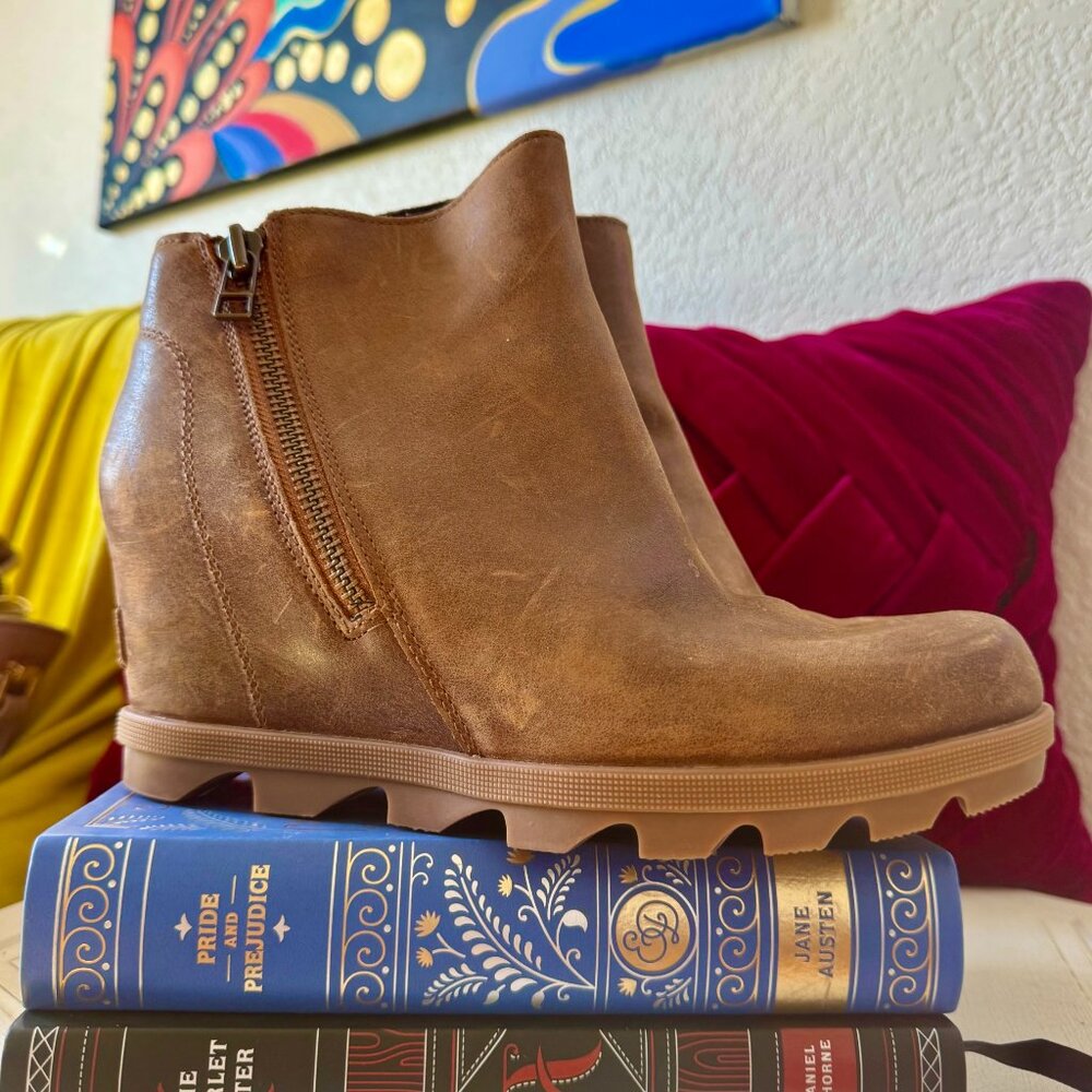 🐘 SOLD Sorel Joan of Arctic Chelsea Boots Brown 8.5 39.5 🐘